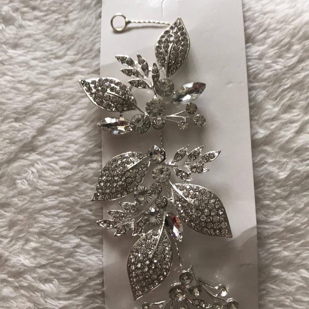 Headband - Picture 2 of 3